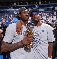 美记：NBA怪诞时代迎来逻辑终结 雷霆时代将主宰现在与未来