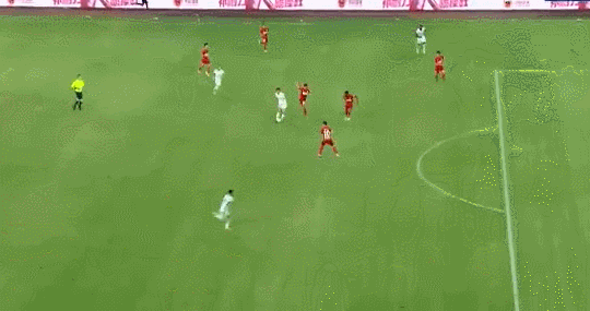 曹永竞精准传中，方昊单刀破门，国安3-0领先梅州！