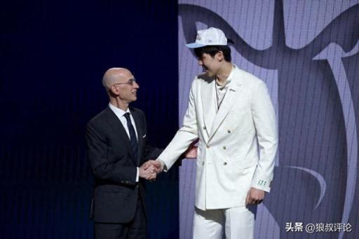 CBA顶薪600万是否值？杨瀚森4年合同或达1.53亿人民币