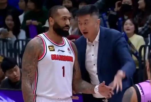吉伦沃特曝服药内幕涉D品犯罪，杜锋遭牵连