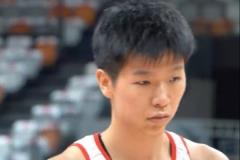 今晚热身赛迎战澳大利亚女篮，杨力维黄思静等进行早训