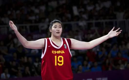 女篮输给澳大利亚，张子宇缺阵却成输球关键原因