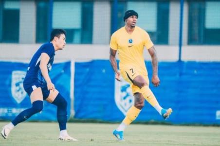 深圳新鹏城4-0武汉三镇，新援韦斯利传射建功