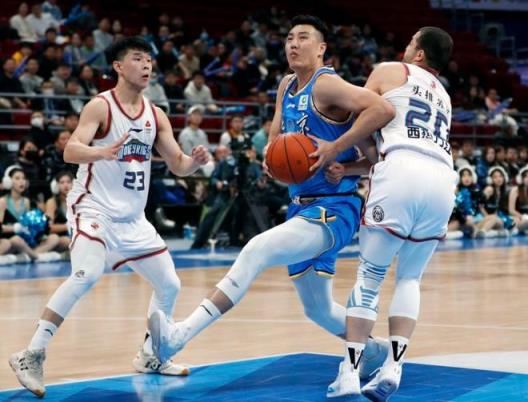北京首钢完成两笔关键签约！方硕、翟晓川留队，张云松尽心竭力助队前行