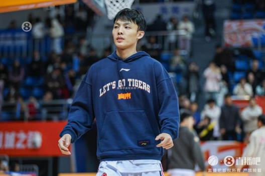 媒体人：赌球指控关乎行业未来 徐杰、广东与篮协需共同应对