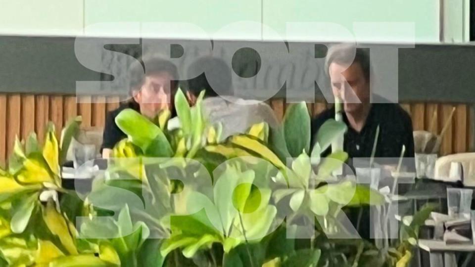 每体：德科与埃克托-福特和佩尼亚会面商讨球员未来安排