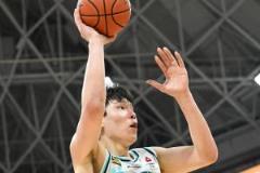 杨瀚森完成俱乐部活动后将立即飞往洛杉矶训练